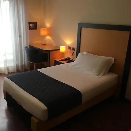 Plus Welcome Milano-3